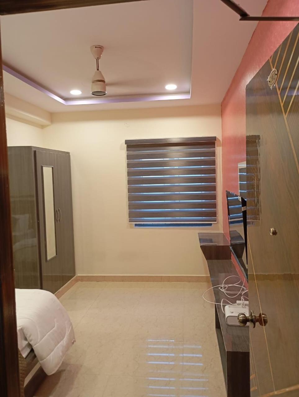 Aadya Inn New Luxury Hotel Tirupati Exteriér fotografie