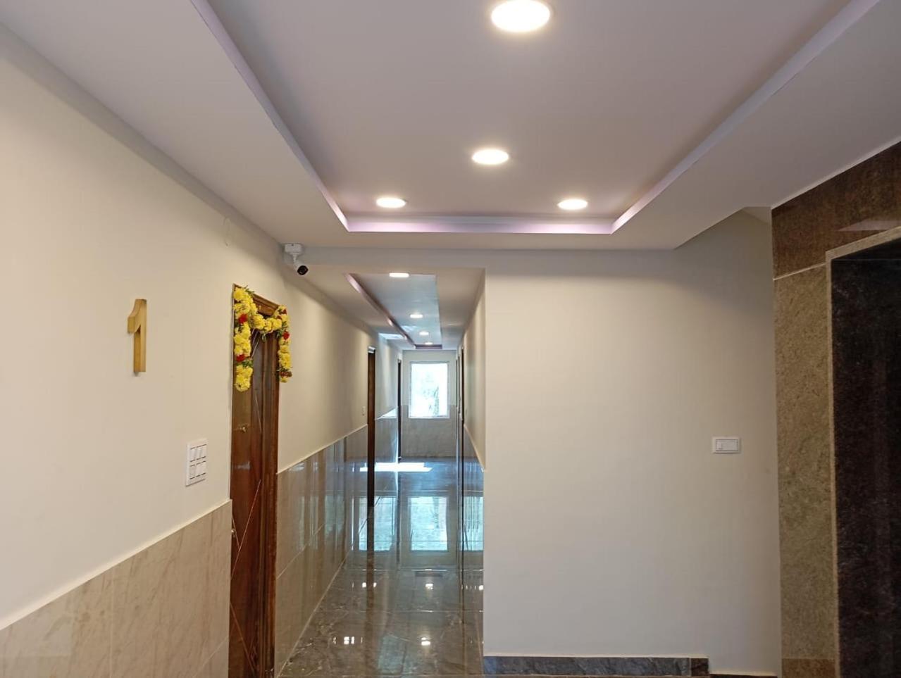 Aadya Inn New Luxury Hotel Tirupati Exteriér fotografie