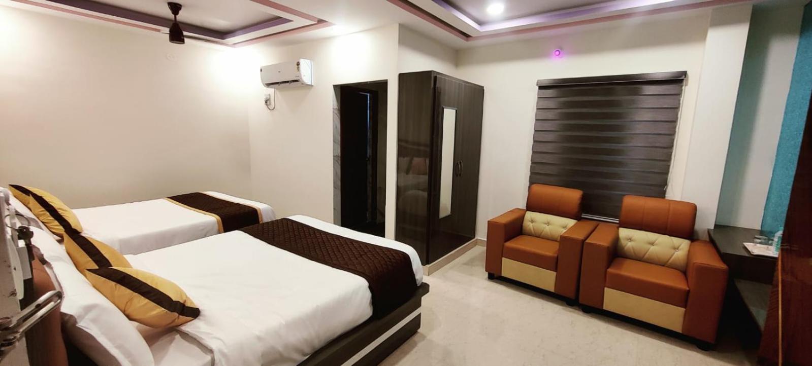 Aadya Inn New Luxury Hotel Tirupati Exteriér fotografie