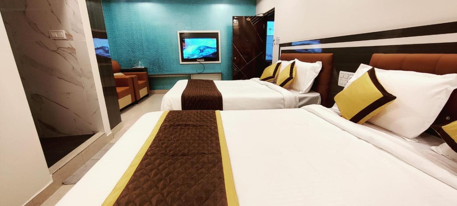 Aadya Inn New Luxury Hotel Tirupati Exteriér fotografie